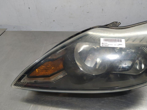  FARO IZQUIERDO FORD FOCUS BERLINA (CB4) 