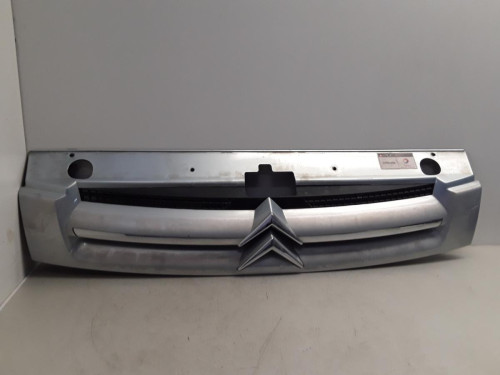 REJILLA DELANTERA CITROEN BERLINGO 