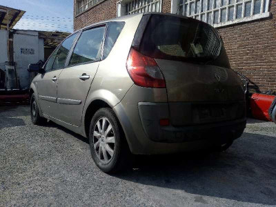 RENAULT SCENIC II (JM)
