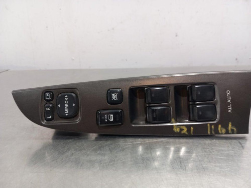  MANDO ELEVALUNAS DELANTERO IZQUIERDO LEXUS IS (DS2/IS2) 