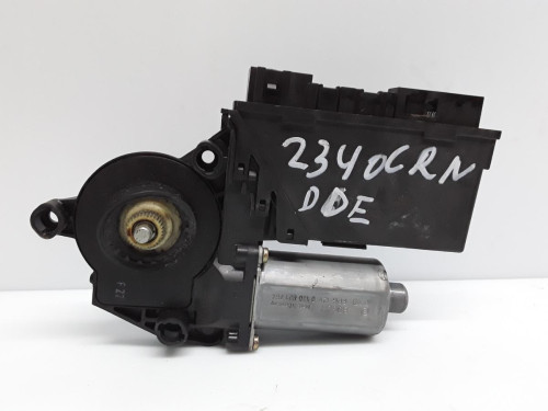 MOTOR ELEVALUNAS DELANTERO DERECHO AUDI A4 BERLINA (8E) 
