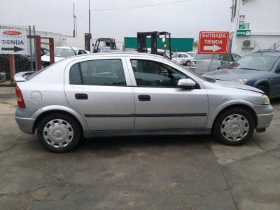 OPEL ASTRA G BERLINA
