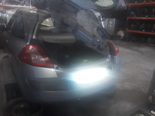  RENAULT MEGANE II BERLINA 3P 