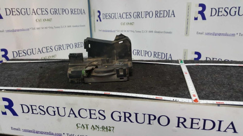 CERRADURA PUERTA DELANTERA DERECHA 