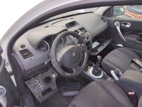  RENAULT MEGANE II BERLINA 5P 