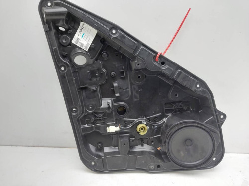 ELEVALUNAS TRASERO DERECHO Mercedes-Benz CLASE A (BM 176) 