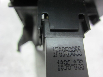 MANDO ELEVALUNAS DELANTERO DERECHO, SEAT, LEON (1P1)