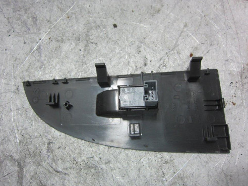  MANDO ELEVALUNAS DELANTERO DERECHO SEAT LEON (1P1) 