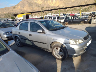 OPEL ASTRA G BERLINA