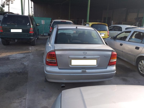  OPEL ASTRA G BERLINA 