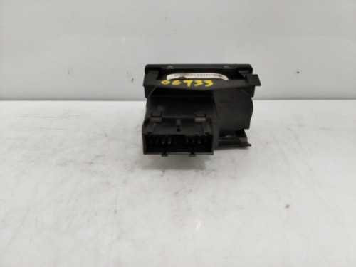 MANDO LUCES Ford FOCUS BERLINA (CB4) 