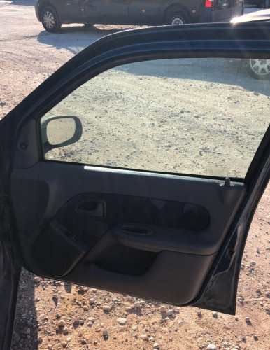 RENAULT CLIO I FASE III — Donor Vehicle for Used Parts 