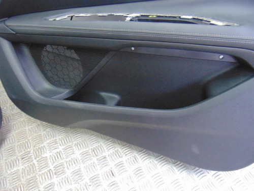 JUEGO ASIENTOS COMPLETO de segunda mano