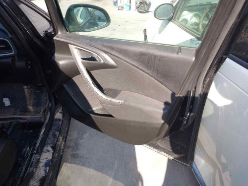 GUARNECIDO PUERTA DELANTERA DERECHA Opel ASTRA J SEDÁN 