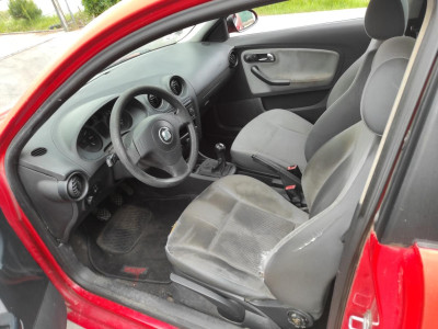 SEAT IBIZA (6L1)