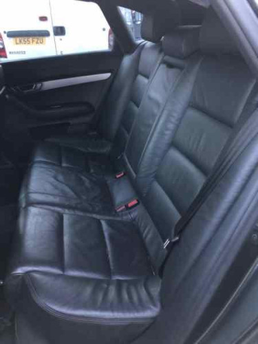  AUDI A6 BERLINA (4F2) 