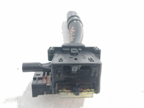  MANDO LUCES KIA CARNIVAL 