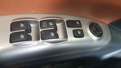 MANDO ELEVALUNAS DELANTERO IZQUIERDO, KIA, SPORTAGE (KM)