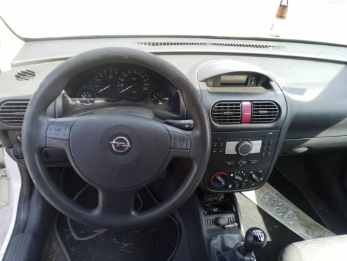 OPEL CORSA C — автомобиль-донор на запчасти 