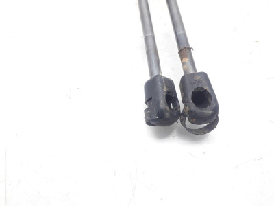 AMORTIGUADORES MALETERO / PORTON, FORD, FOCUS BERLINA (CB8)