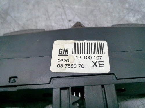 NO IDENTIFICADO Opel ASTRA H BERLINA 