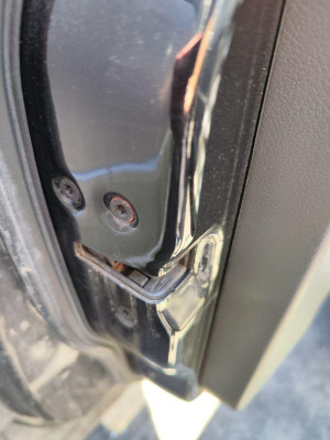 CERRADURA PUERTA DELANTERA IZQUIERDA