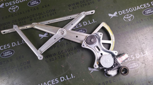 ELEVALUNAS DELANTERO IZQUIERDO TOYOTA LAND CRUISER (J15) 