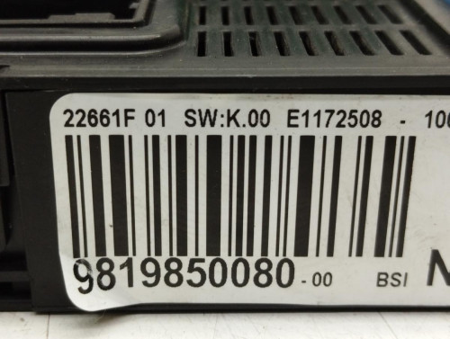 NO IDENTIFICADO Peugeot 208 
