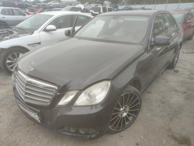 MERCEDES-BENZ CLASE E (BM 212) LIM.