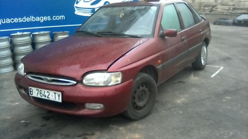  FORD ESCORT BERL./TURNIER 