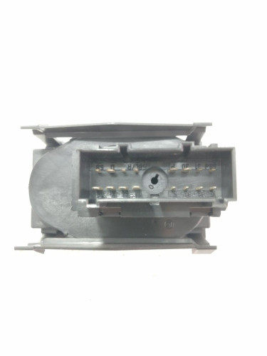  MANDO LUCES FORD FOCUS BERLINA (CB4) 
