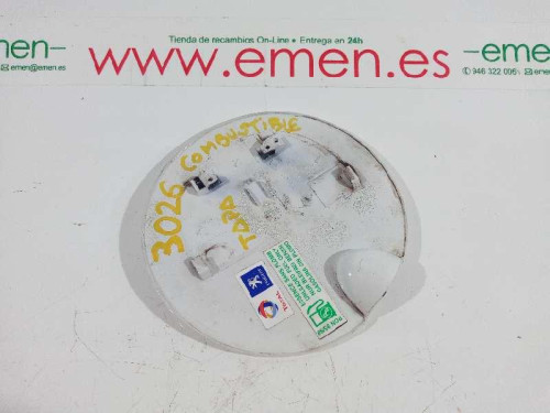  TAPA EXTERIOR COMBUSTIBLE PEUGEOT 207 