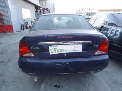 FORD FOCUS BERLINA (CAK)