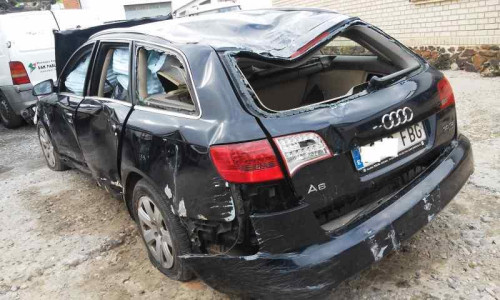 AUDI A6 BERLINA (4F2) — автомобиль-донор на запчасти 