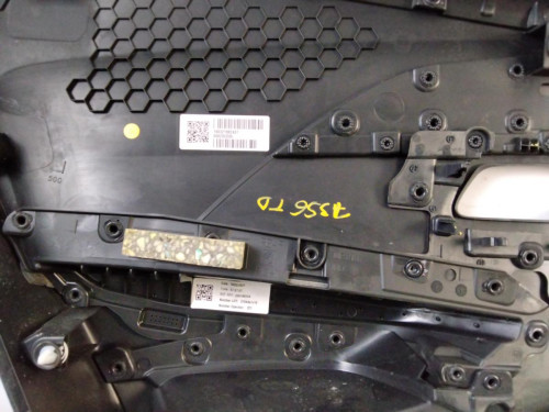 GUARNECIDO PUERTA TRASERA DERECHA Peugeot 2008 (P1) 