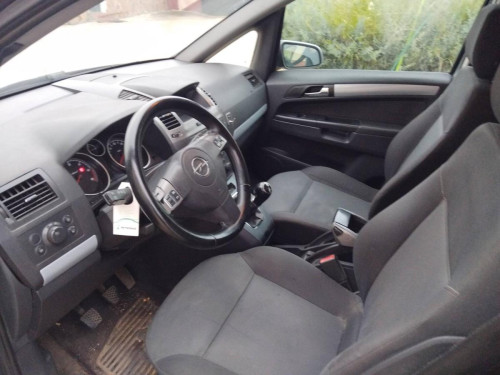  Opel Zafira B (2005->) SIN IDENTIFICAR 