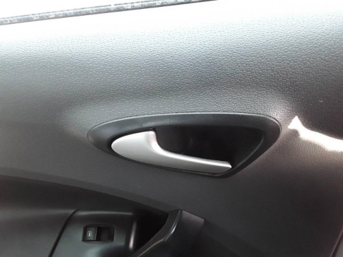 MANETA INTERIOR TRASERA IZQUIERDA Seat IBIZA BERLINA (6J5) 