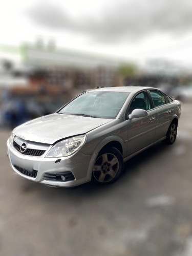  OPEL VECTRA C BERLINA 