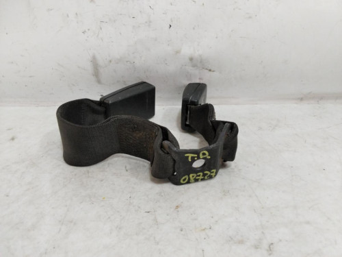 ENGANCHE CINTURON TRASERO DERECHO BMW SERIE 1 BERLINA (E81/E87) 
