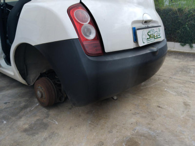 PARAGOLPES TRASERO Nissan Micra (K12E)(11.2002->)