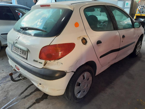  PEUGEOT 206 