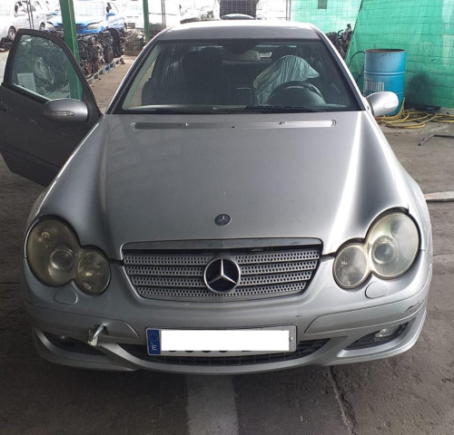  MERCEDES-BENZ CLASE C (BM 203) SPORTCOUPE 