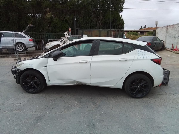 OPEL ASTRA K BERLINA 5P