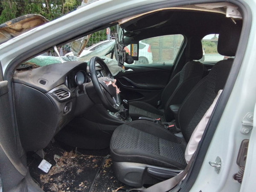  OPEL ASTRA K BERLINA 5P 