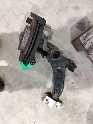 MANGUETA DELANTERA IZQUIERDA, Volkswagen, GOLF V (1K1)(10.2003)