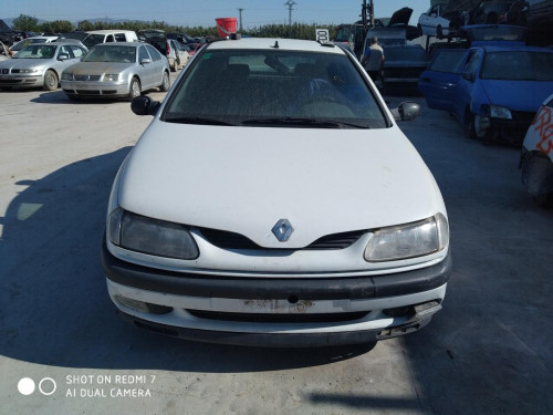  RENAULT LAGUNA (B56) 