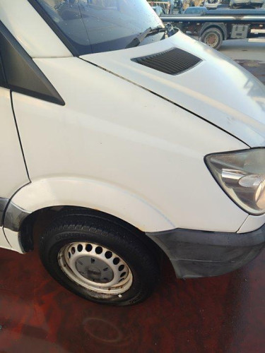  MERCEDES-BENZ SPRINTER II JAMES COOK (906) 