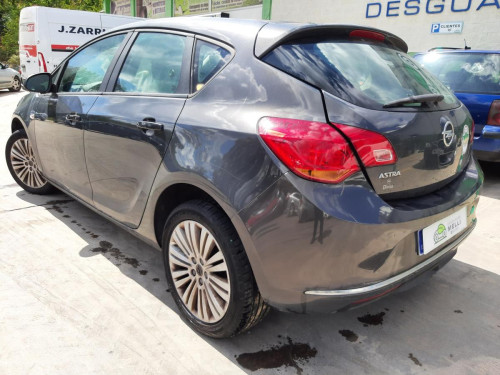  OPEL ASTRA J BERLINA 5P 