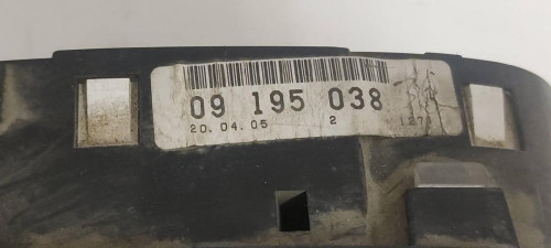 CUADRO INSTRUMENTOS Opel ZAFIRA A 
