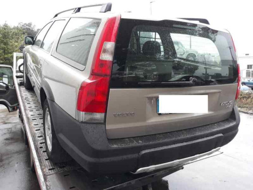 VOLVO V70 FAMILIAR — автомобиль-донор на запчасти 